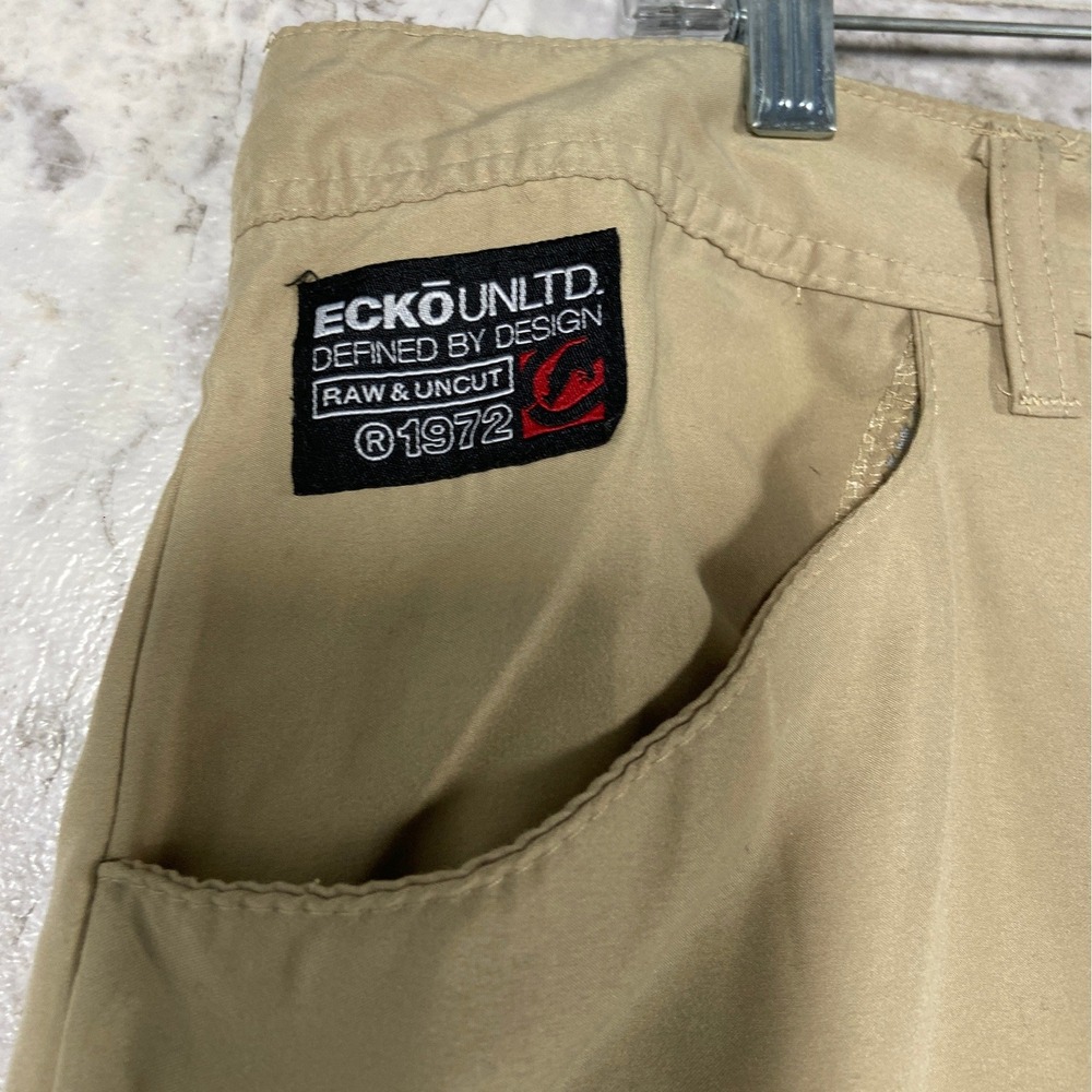 Ecko Unltd Men's Khaki Cargo Shorts Size 36 Relaxed Fit Zip Y2K Retro - Picture 3 of 13